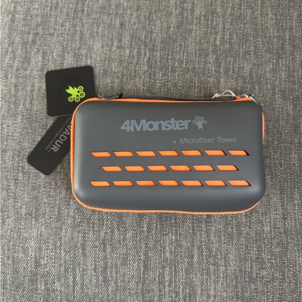 4Monster Microfiber Towel